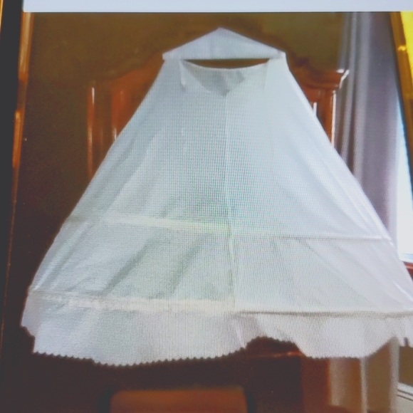 Double Hoop white slip - Picture 1 of 4